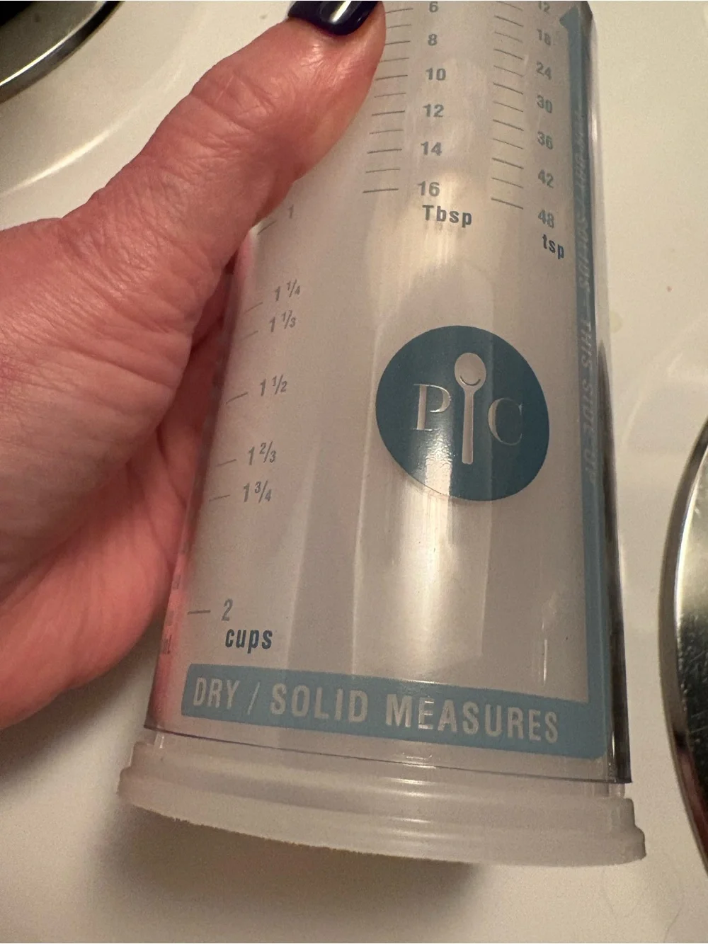 Pampered Chef dry and liquid measuring cup, new with no box,